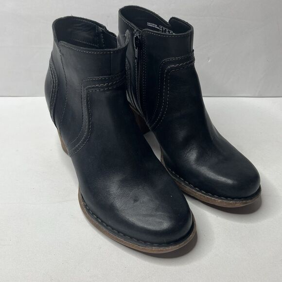Clarks Artisan Carleta Paris Black Leather Chunky Ankle Boots Women’s Size 7 M - Picture 2 of 11